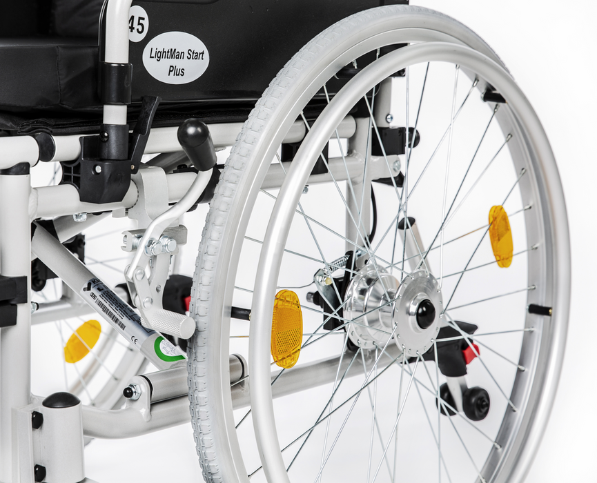 SCAUN CU ROTILE USOR LIGTHTMAN START PLUS 42CM