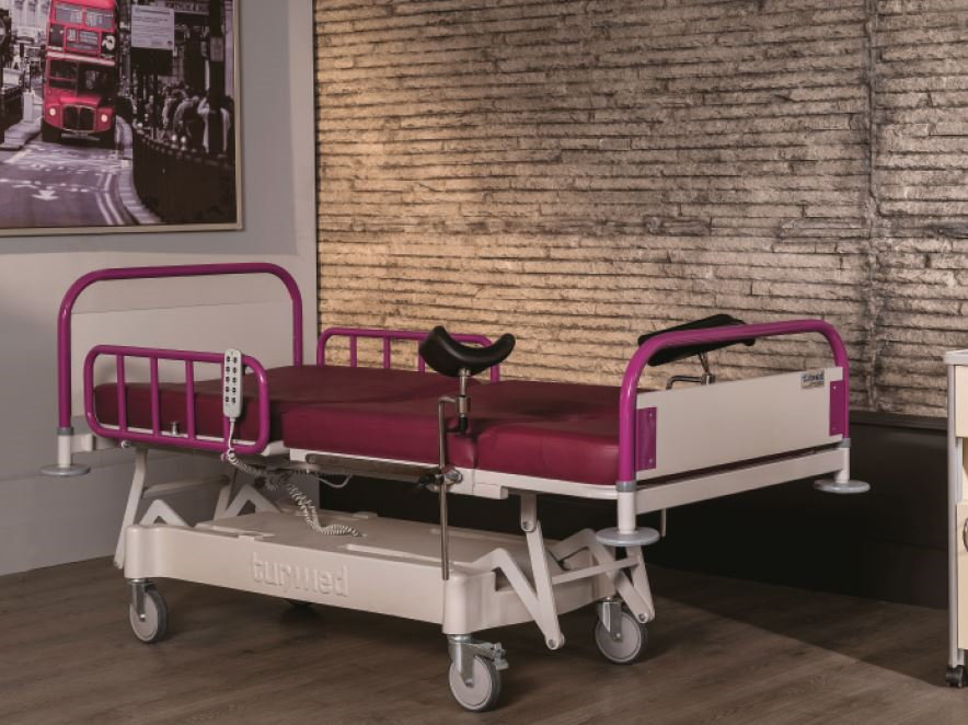 Masa nasteri cu 3 motoare TMD 4066