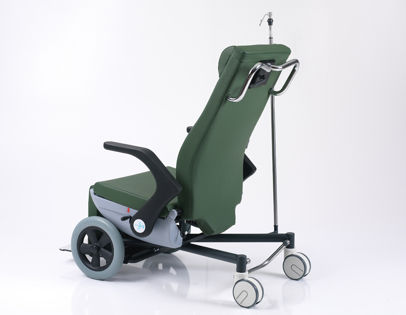 Scaun cu rotile multifunctional bariatric